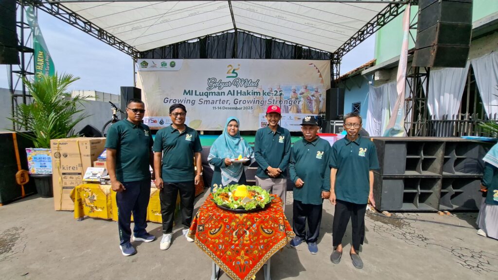 Gebyar Milad MI Ke 25 “Growing Smarter Growing Stronger”