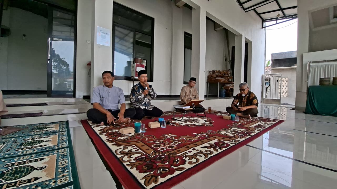 DARMI – Dauroh dan Silaturahmi Keluarga Besar MI Luqman Al Hakim